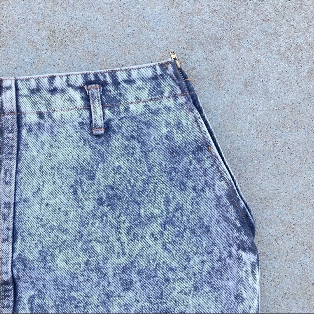 BONGO Denim Pencil Skirt in Washed Black - Picture 4 of 8